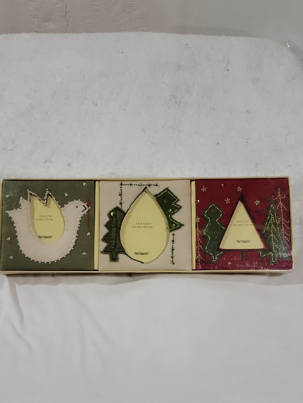 Pier 1 Homespun Christmas Beaded Felt Holiday Piture Frame Trio New In Box